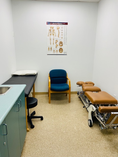 Realign Physio & Wellness Center | 1201 Britannia Rd W #7c, Mississauga, ON L5V 1N2, Canada | Phone: (647) 945-7561