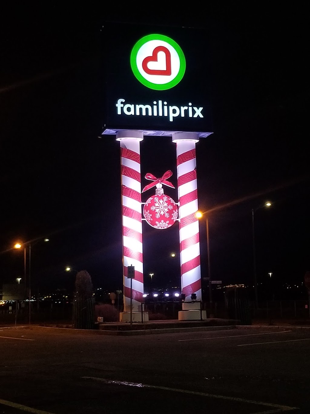 Familiprix - Siège social | 6000 Rue Armand-Viau, Québec, QC G2C 2C5, Canada | Phone: (418) 847-5300