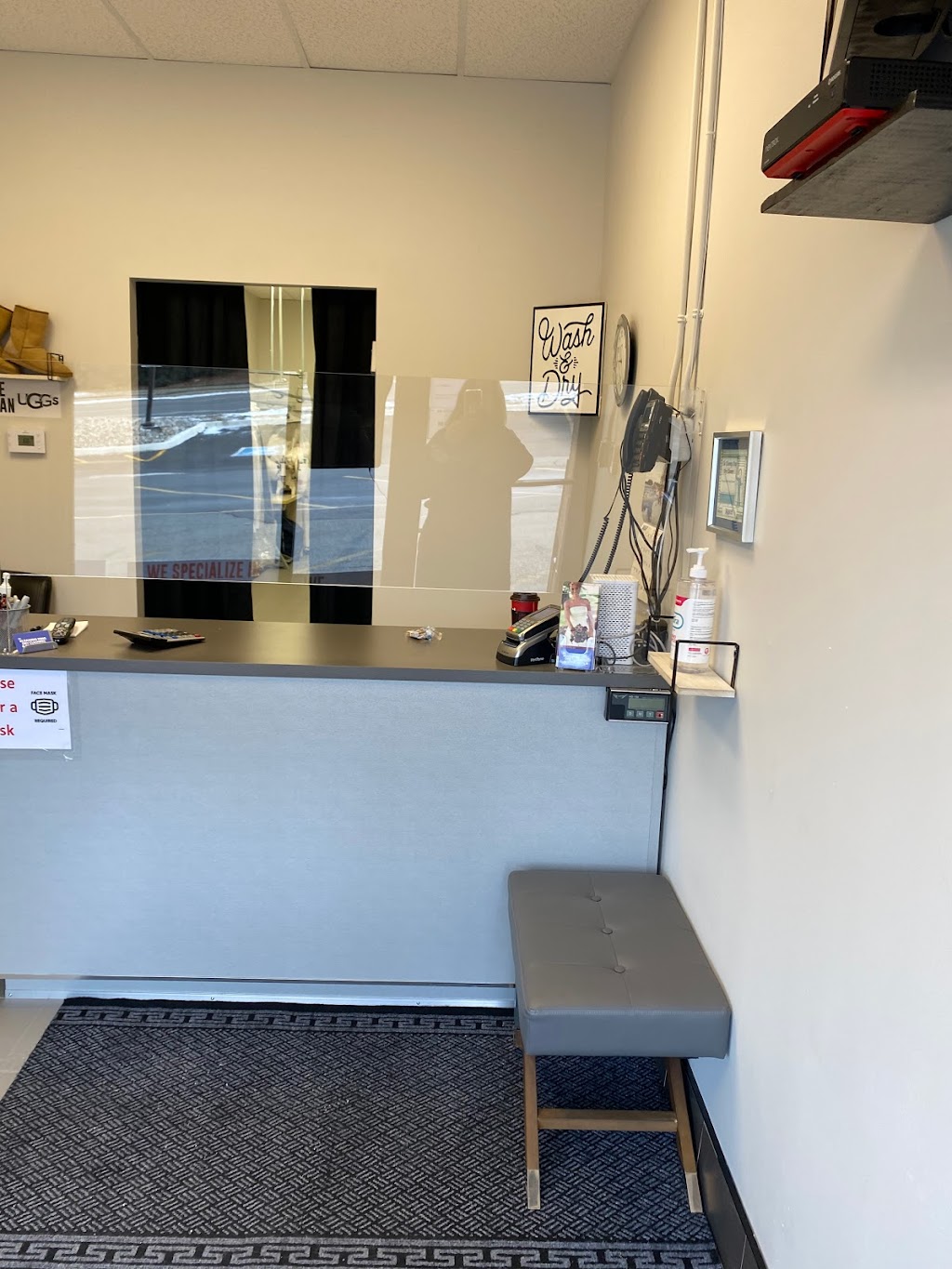 The Kleaning King | 9505 Keele St, Maple, ON L6A 1L9, Canada | Phone: (905) 553-5505