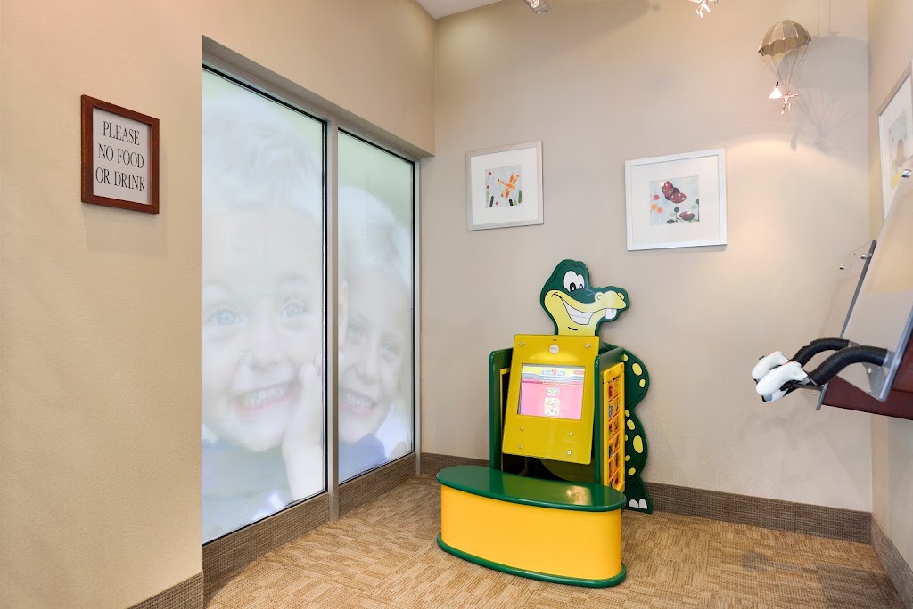 Dentistry on Wellington - A Dawson Dental Family Practice | 165 Wellington St W #1b, Barrie, ON L4N 1L7, Canada | Phone: (705) 728-4163