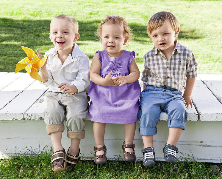 RayEnone.ca (Kids Clothes & Shoes) | 36 Rue des Merles, Sainte-Clotilde-de-Châteauguay, QC J0L 1W0, Canada | Phone: (514) 465-5076
