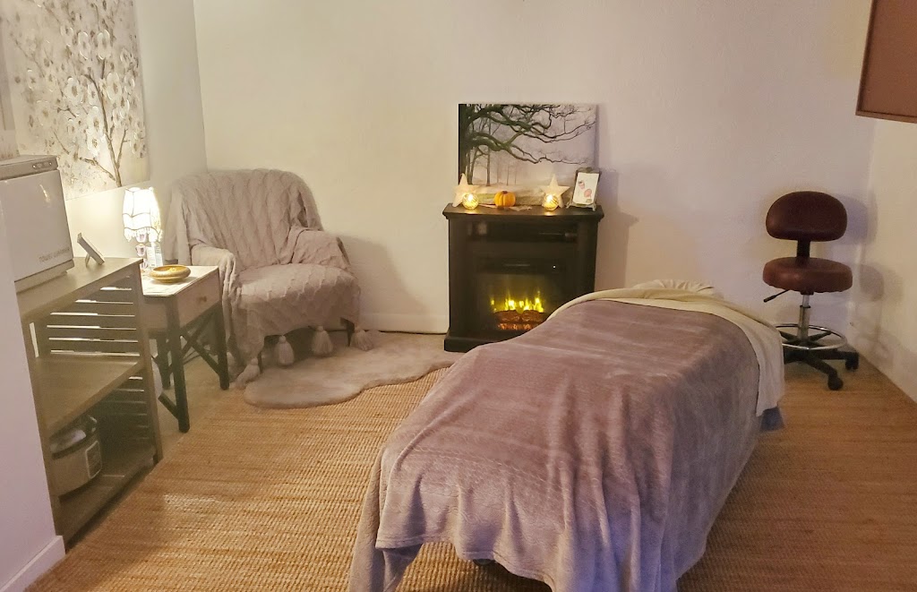 The Stone Lotus Massage Therapies | point of interest | 845 McGregor St, Winnipeg, MB R2V 2H8, Canada | 2042239044 OR +1 204-223-9044