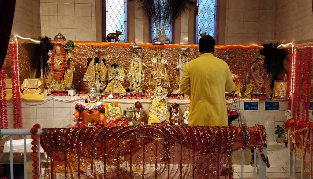 Victoria Hindu Parishad And Cultural Center | 1934 Cultra Ave, Saanichton, BC V8M 1L7, Canada | Phone: (250) 652-6626