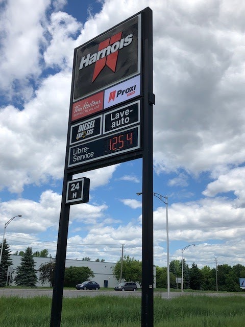 Harnois Proxi Extra | 900 Rue Saint Pierre S, Joliette, QC J6E 3Z1, Canada | Phone: (450) 756-4119