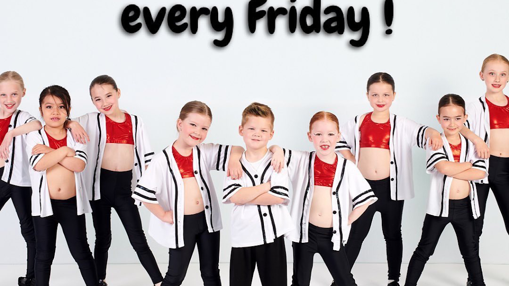 Chelseas Dance Pac | 8056 Yonge St Unit 8, Innisfil, ON L9S 1L6, Canada | Phone: (705) 456-5299