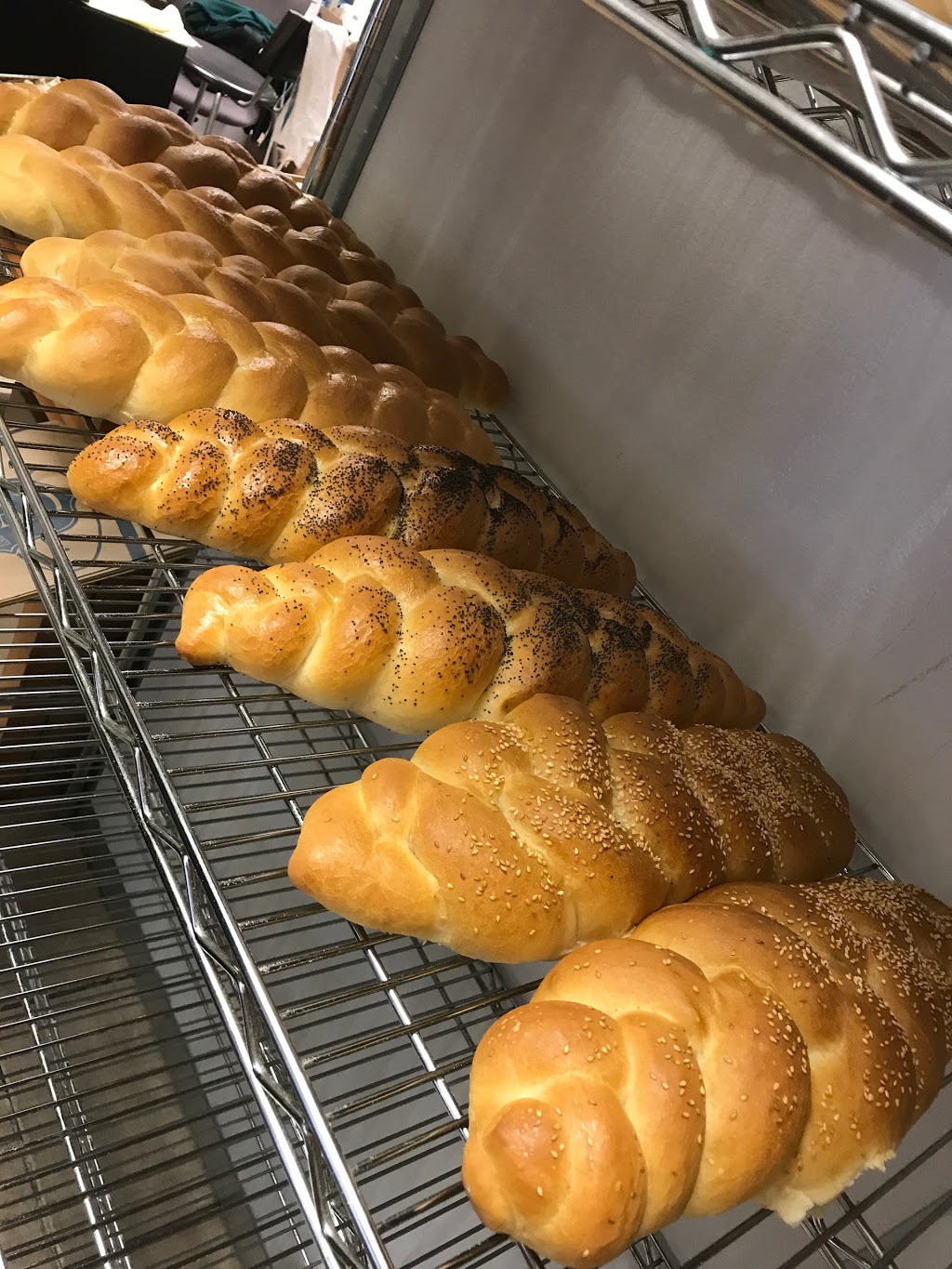 Golden Grain Bakery & Deli | 367 Hamilton Regional Rd 8, Hamilton, ON L8E 2E8, Canada | Phone: (905) 664-6868