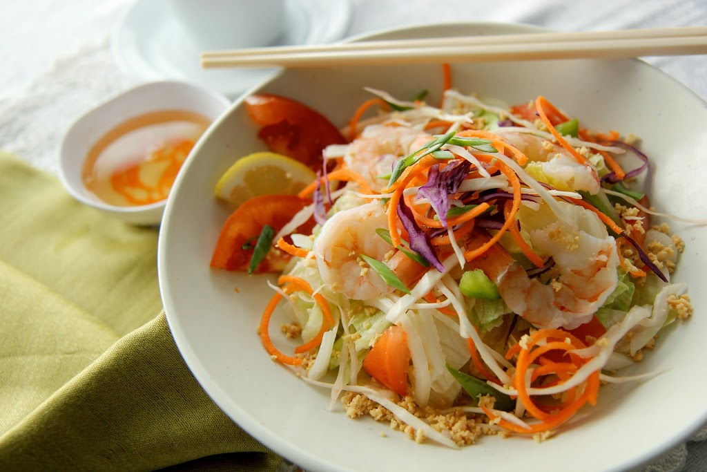Cambodiana Restaurant | 310 Boulevard Thibeau, Trois-Rivières, QC G8T 6Y4, Canada | Phone: (819) 694-0404