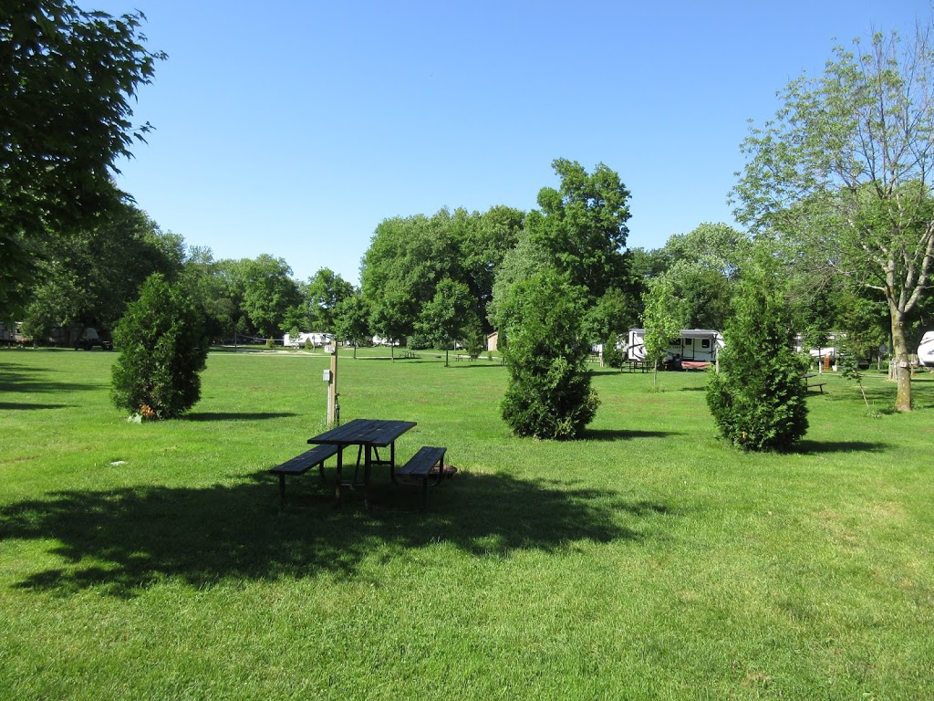 Shelter Valley Campground | 36534 Huron Rd, Clinton, ON N0M 1L0, Canada | Phone: (519) 524-4141