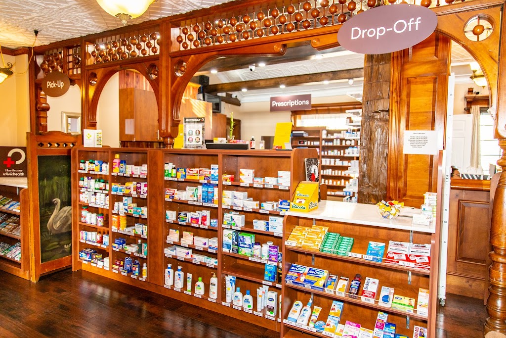 Queens Family Pharmacy | 238 Barrie St, Thornton, ON L0L 2N0, Canada | Phone: (705) 458-0003