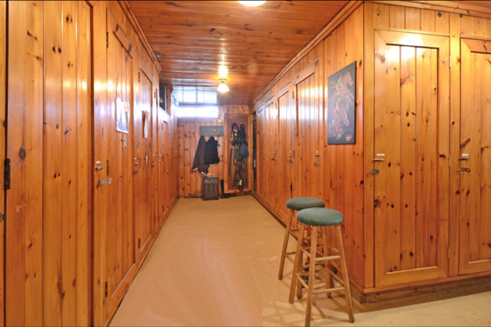 Lake House Stables | 412 Townline Rd, Ashburn, ON L0B 1A0, Canada | Phone: (905) 441-3141