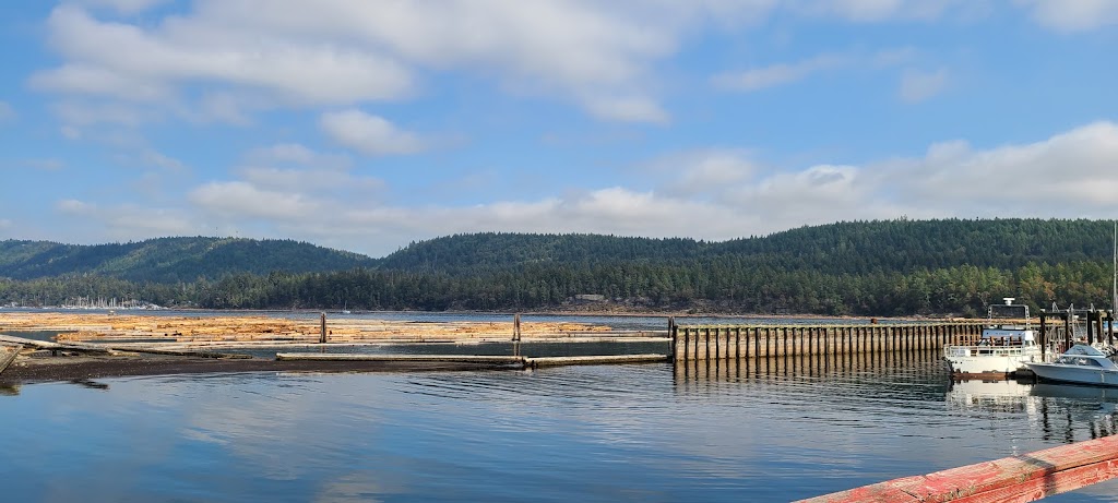 Ladysmith Fishermans Wharf | 837 Ludlow Rd, Ladysmith, BC V9G 1A1, Canada | Phone: (250) 245-7511