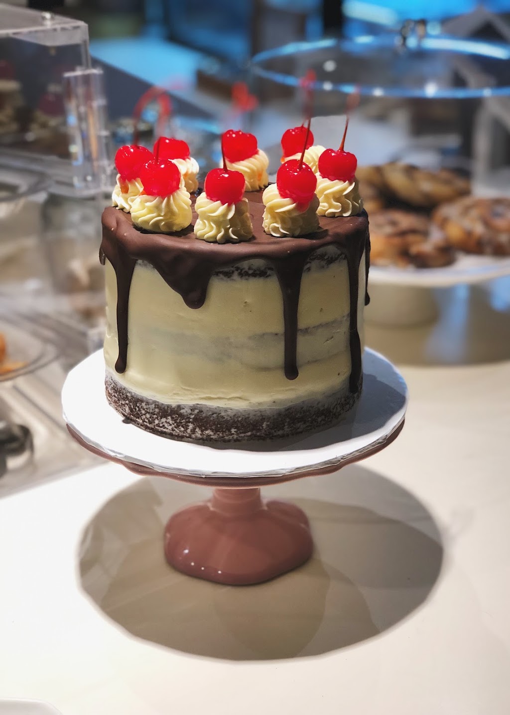 Montchant | 3467 Yonge St, North York, ON M4N 2N3, Canada | Phone: (416) 519-4100
