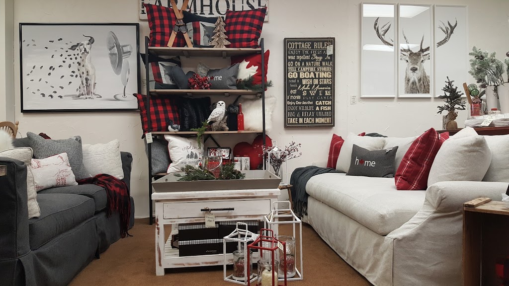 Lockside Trading Co | 2805 River Ave, Youngs Point, ON K0L 3G0, Canada | Phone: (705) 652-3940