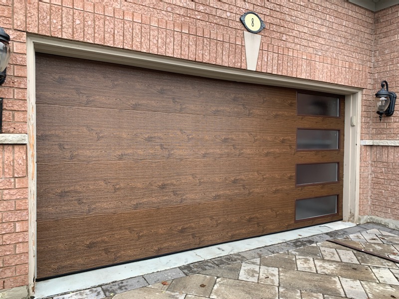 Markham Garage Door | 4 Isabella Peach Dr, Markham, ON L6C 1J4, Canada | Phone: (647) 370-1675