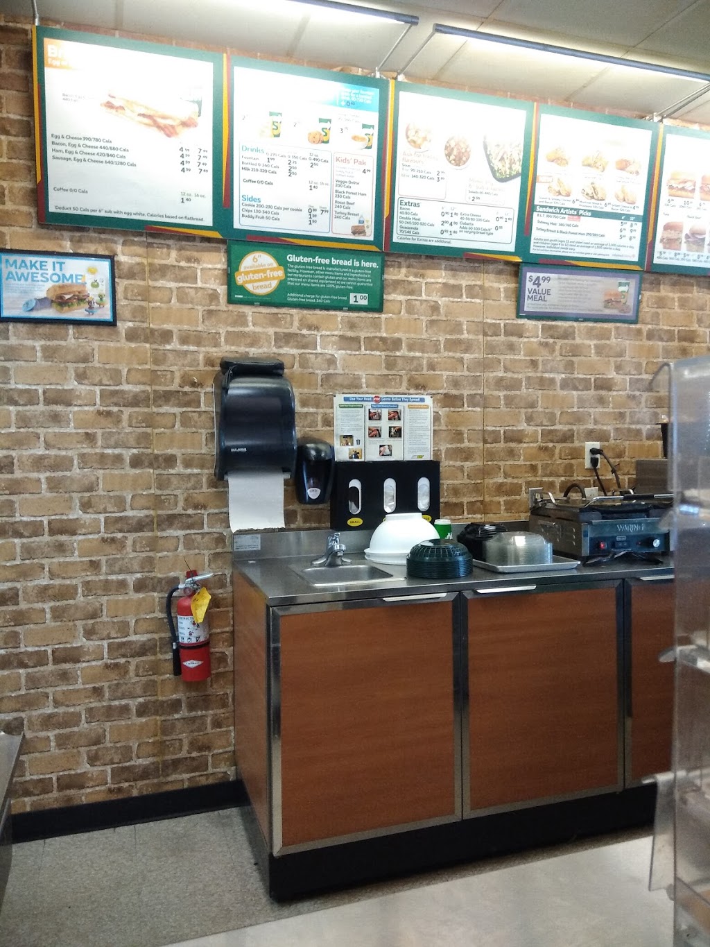 Subway | 200-202 Main St, Stayner, ON L0M 1S0, Canada | Phone: (705) 428-0677