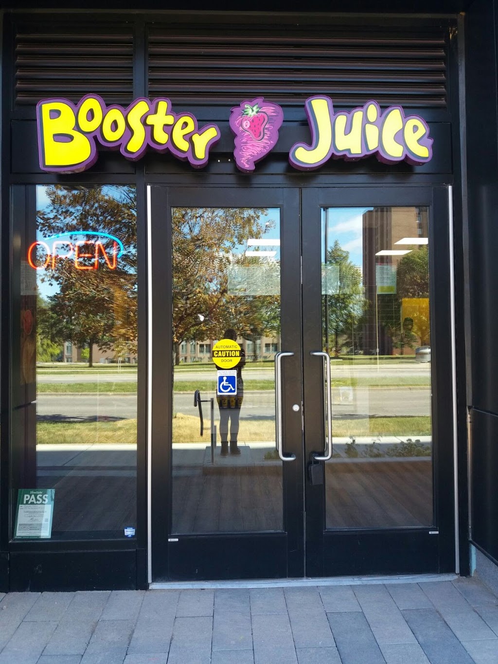 Booster Juice | 105 The Pond Rd Unit #70, North York, ON M3J 0K9, Canada | Phone: (647) 245-5525