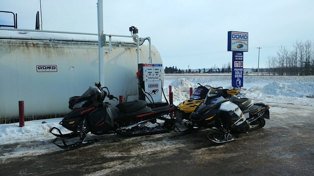The Wooden Shoe | 40 Lakeview Ave, Gull Lake, AB T4L 2N1, Canada | Phone: (403) 748-2000