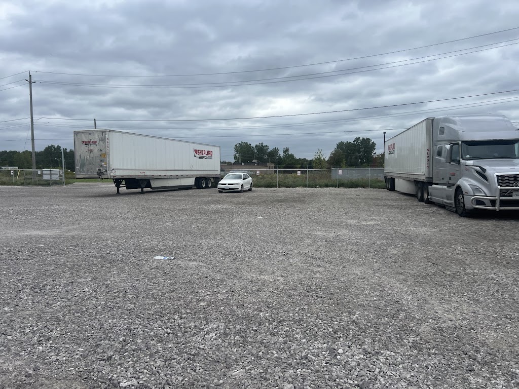 Shipload Truck Trailer Parking | 30 Durrow St, London, ON N6E 0B8, Canada | Phone: (416) 436-8786