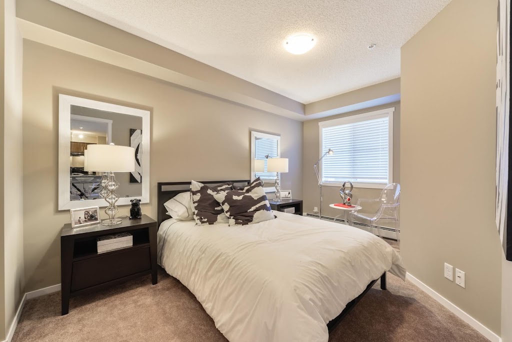 The Edge | 3011 James Mowatt Trail SW, Edmonton, AB T6W 3P3, Canada | Phone: (587) 401-3802