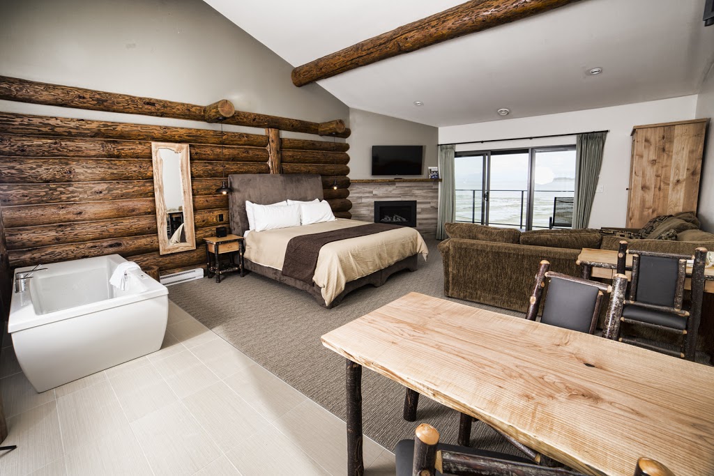 Tigh-Na-Mara Seaside Spa Resort & Conference Centre | 1155 Resort Dr, Parksville, BC V9P 2E3, Canada | Phone: (800) 663-7373