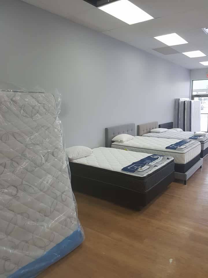Matelas à Prix Fou - Saint-Jérôme - Magasin de matelas | 850 Boulevard des Laurentides, Saint-Jérôme, QC J7Z 4N1, Canada | Phone: (450) 438-5329