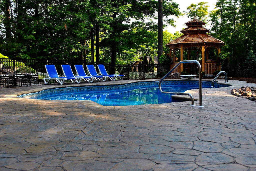 Dynasty Pools & Spas | 124 Dunedin St, Orillia, ON L3V 5T6, Canada | Phone: (705) 325-9962