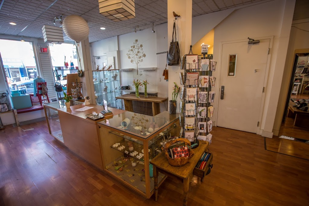 Twisted Sisters boutik | 175 Water St, St. Johns, NL A1C 1B1, Canada | Phone: (709) 722-6004