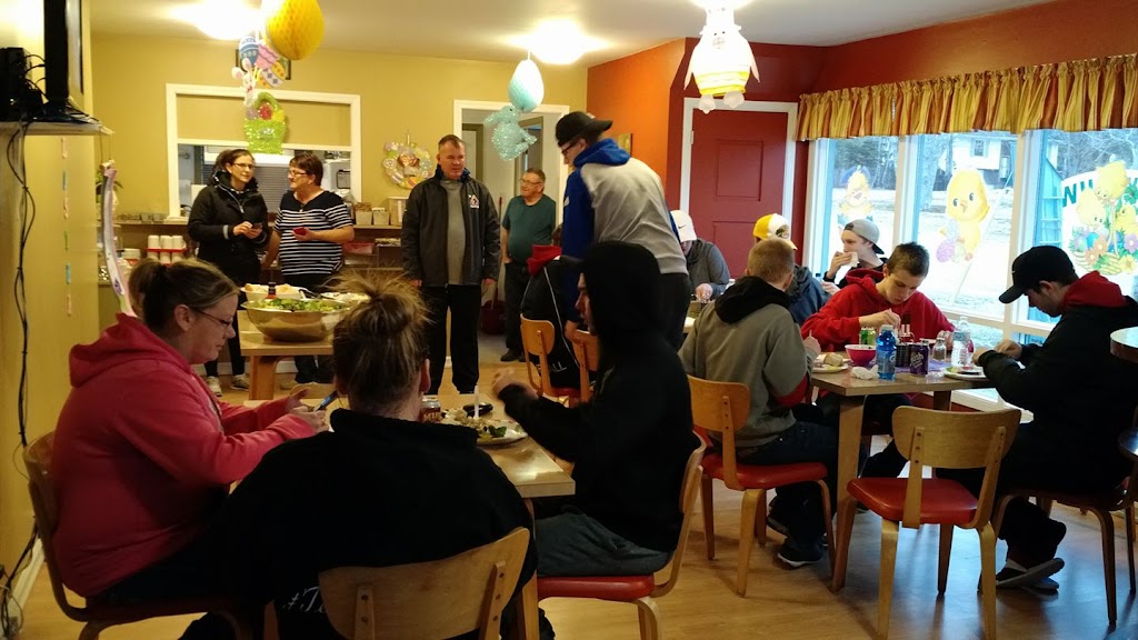 Wildwood Motel | 40 Minto St, Shelburne, NS B0T 1W0, Canada | Phone: (902) 875-2964