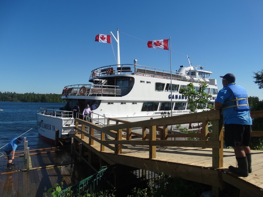 Gananoque 1000 Islands Visitor Centre | 10 King St E, Gananoque, ON K7G 1E6, Canada | Phone: (613) 382-8044