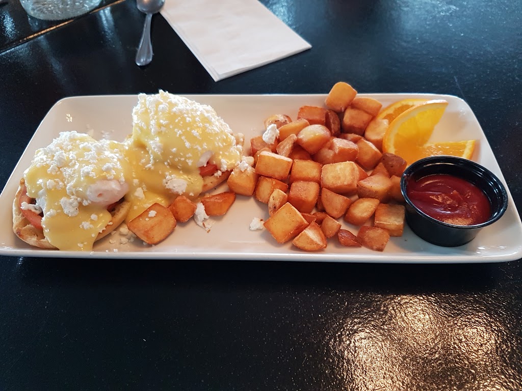 Black Diamond Bar and Grill | Big White Rd, Kelowna, BC V1P 1P3, Canada | Phone: (250) 491-7750