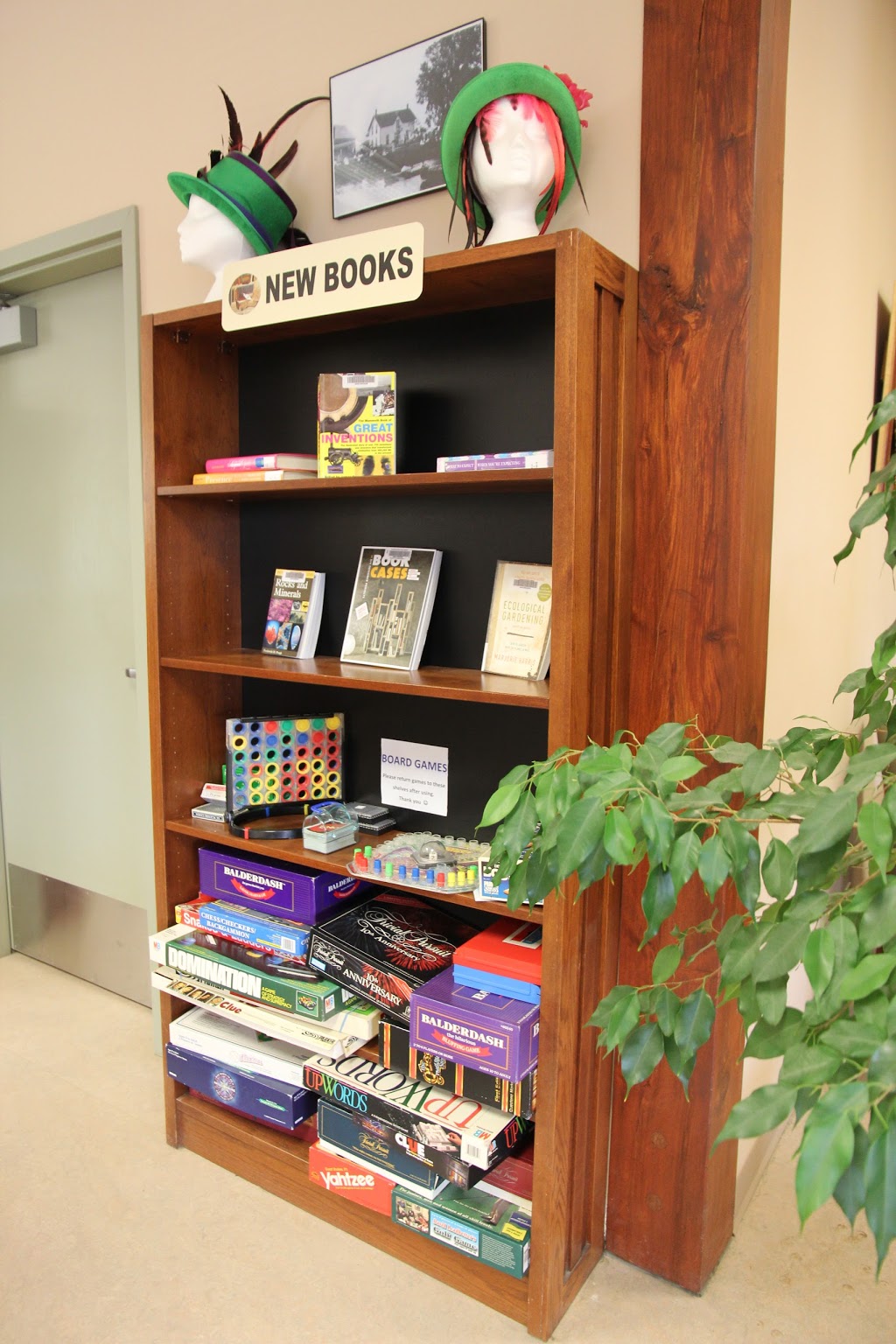 Haliburton County Public Library - Minden Hills Branch | 174 Bobcaygeon Rd, Minden, ON K0M 2K0, Canada | Phone: (705) 286-2491