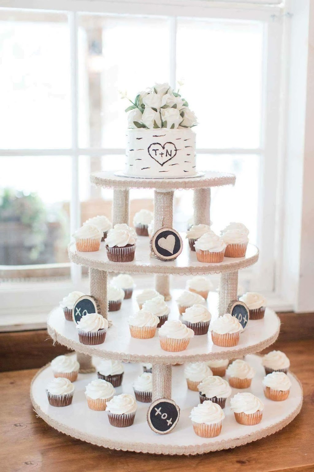 Tiffanys Sweet Treats | 265 Bridge St, Carleton Place, ON K7C 3H3, Canada | Phone: (613) 218-2036