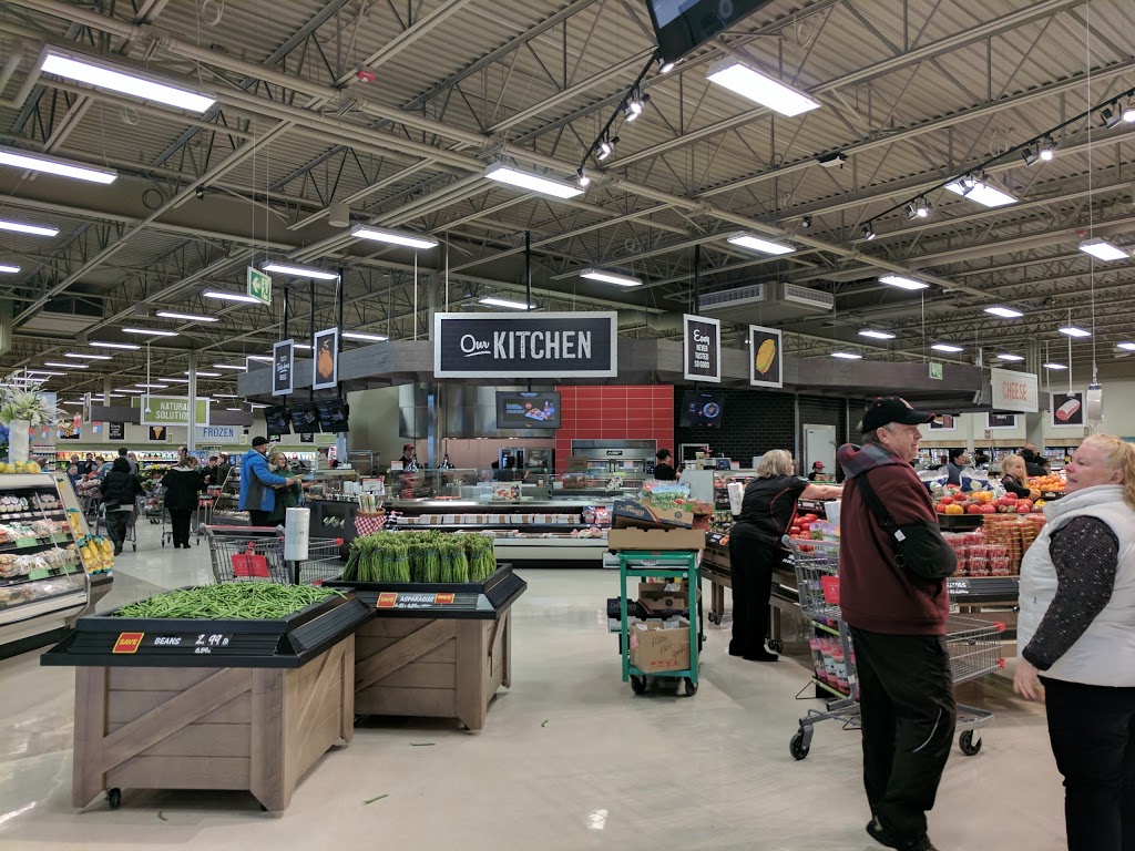 Foodland - Russell | 148 Craig St, Russell, ON K4R 1A1, Canada | Phone: (613) 445-0468