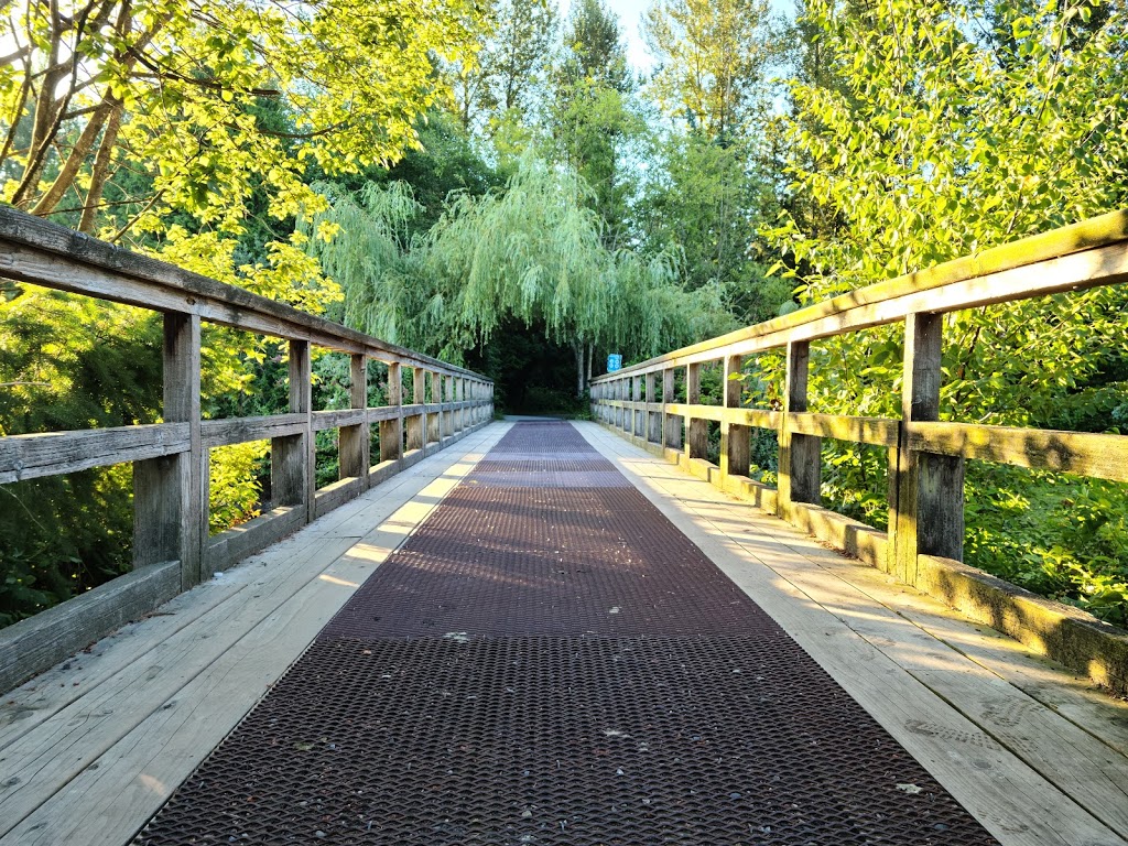 Fishtrap Creek Park | 31480 Maclure Rd, Abbotsford, BC V2T 5G6, Canada | Phone: (604) 853-2281