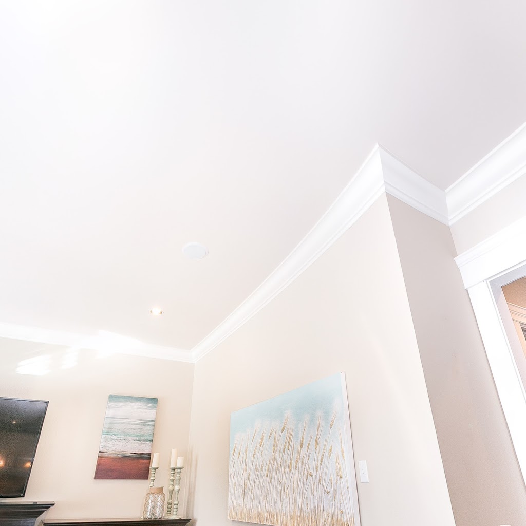 Reine Photography & Design | 9051 Blundell Rd #7, Richmond, BC V6Y 1K4, Canada | Phone: (604) 782-8240