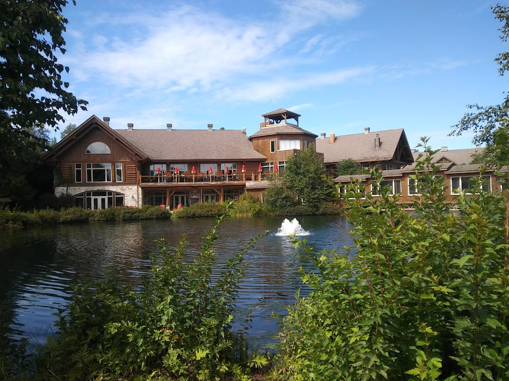 Chalets du Lac Taureau | 1601 Chem. de la Baie-du-Milieu, Saint-Michel-des-Saints, QC J0K 3B0, Canada | Phone: (450) 833-1919