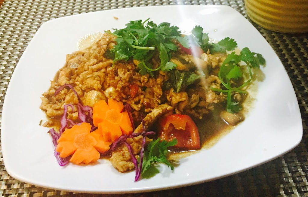 Chandara House - Authentic Thai Cuisine | 655 Front St STE 10, Lynden, WA 98264, USA | Phone: (360) 393-3068