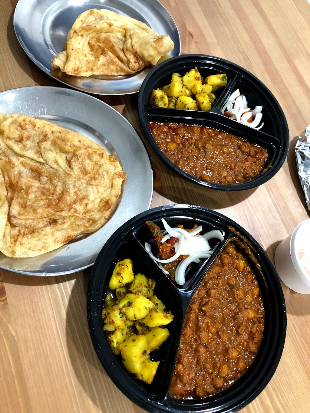 Tandoor House | 998 Keewatin St Unit 1, Winnipeg, MB R2R 2V1, Canada | Phone: (204) 779-6666