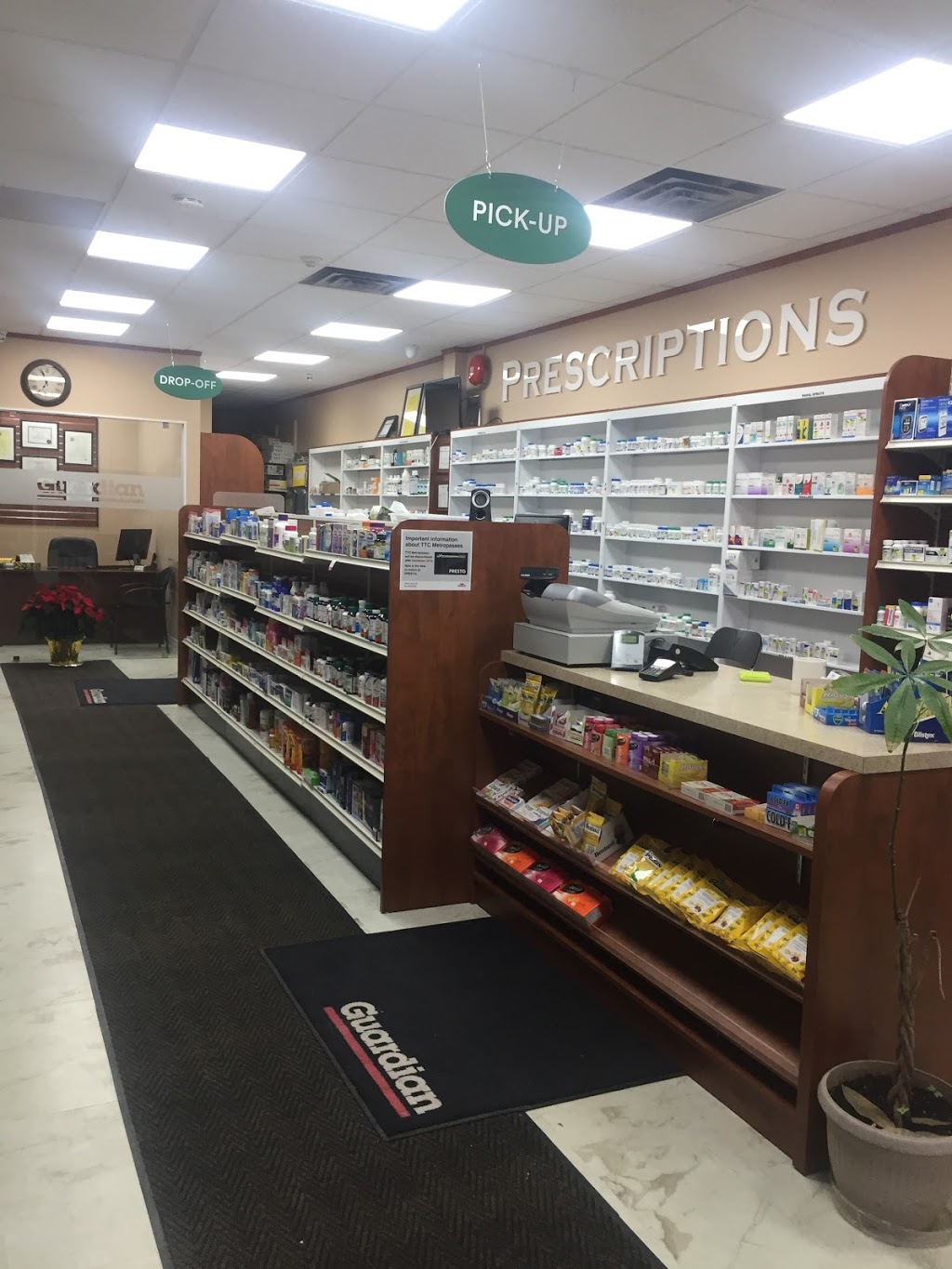 Oya Guardian Pharmacy | 903 Jane St, York, ON M6N 4C6, Canada | Phone: (416) 769-2525