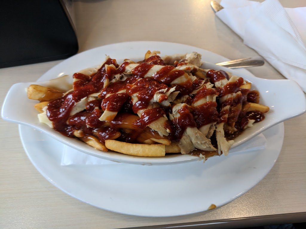 Off the Grill | 392 Pleasant St, Dartmouth, NS B2Y 3S5, Canada | Phone: (902) 404-5400