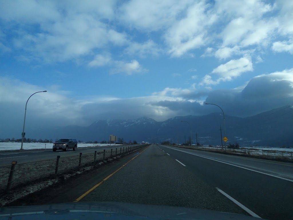 Quiks Farm Ltd | 8340 Prest Rd, Chilliwack, BC V2P 6H3, Canada | Phone: (604) 795-4651