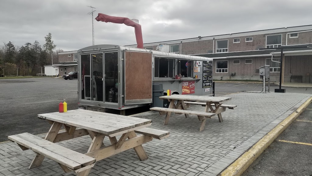 Mr. Norms | 10451 ON-7, Carleton Place, ON K7C 0C4, Canada | Phone: (343) 961-2682