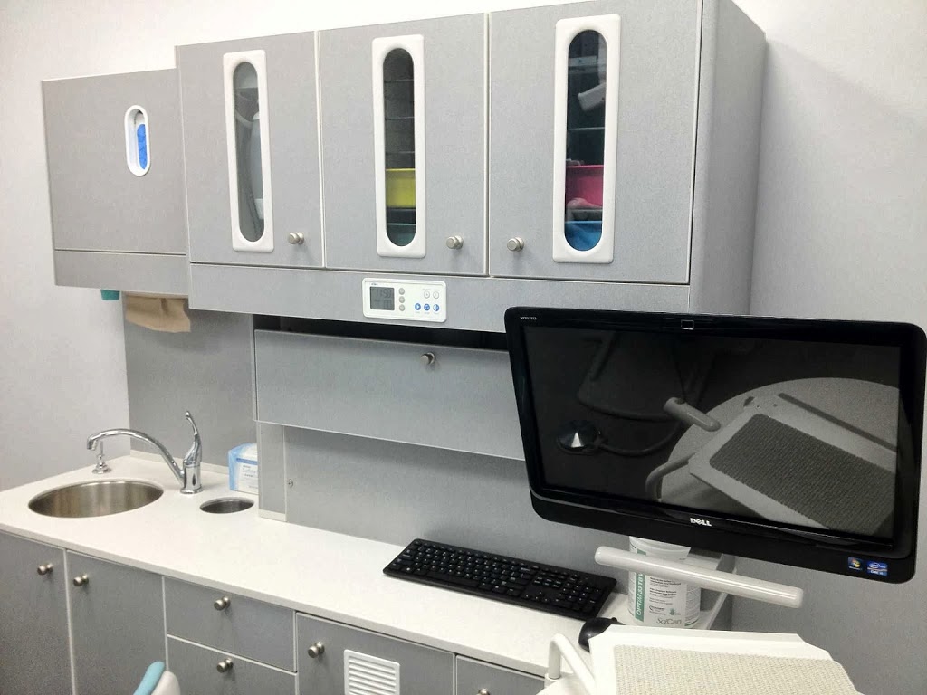 DentalWorks | 45 Grist Mill Rd #6b, Holland Landing, ON L9N 1M7, Canada | Phone: (905) 235-7800