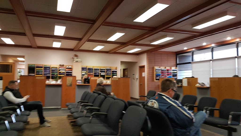 Grandin Medical Clinic | 1 St Anne St, St. Albert, AB T8N 2E8, Canada | Phone: (780) 459-5581
