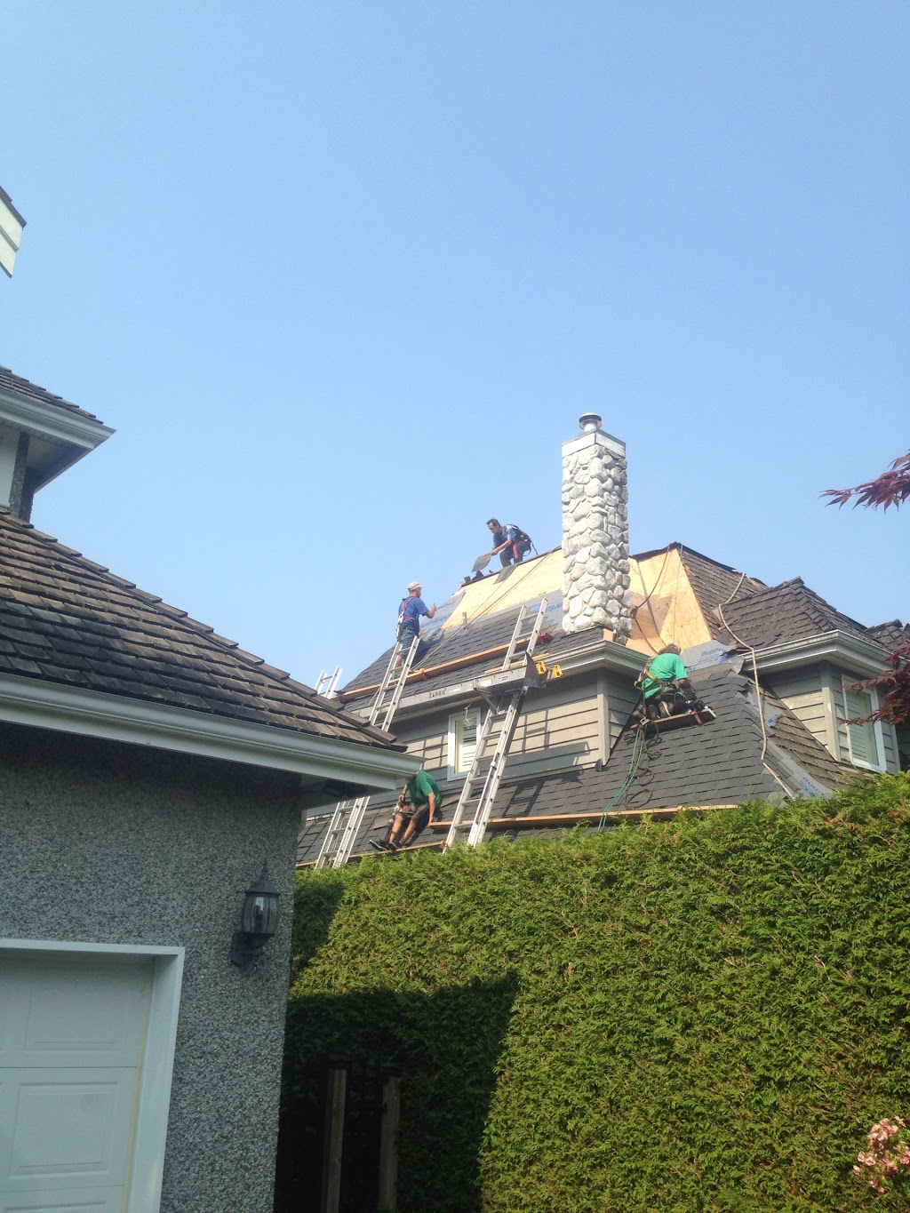 BIG GUNS ROOFING LTD | 9910 203 St, Langley City, BC V1M 3E3, Canada | Phone: (604) 816-3658