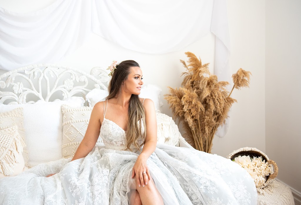Reinhardt Photography | 829 Bertrand Terrace, Peterborough, ON K9K 2T1, Canada | Phone: (249) 353-7878