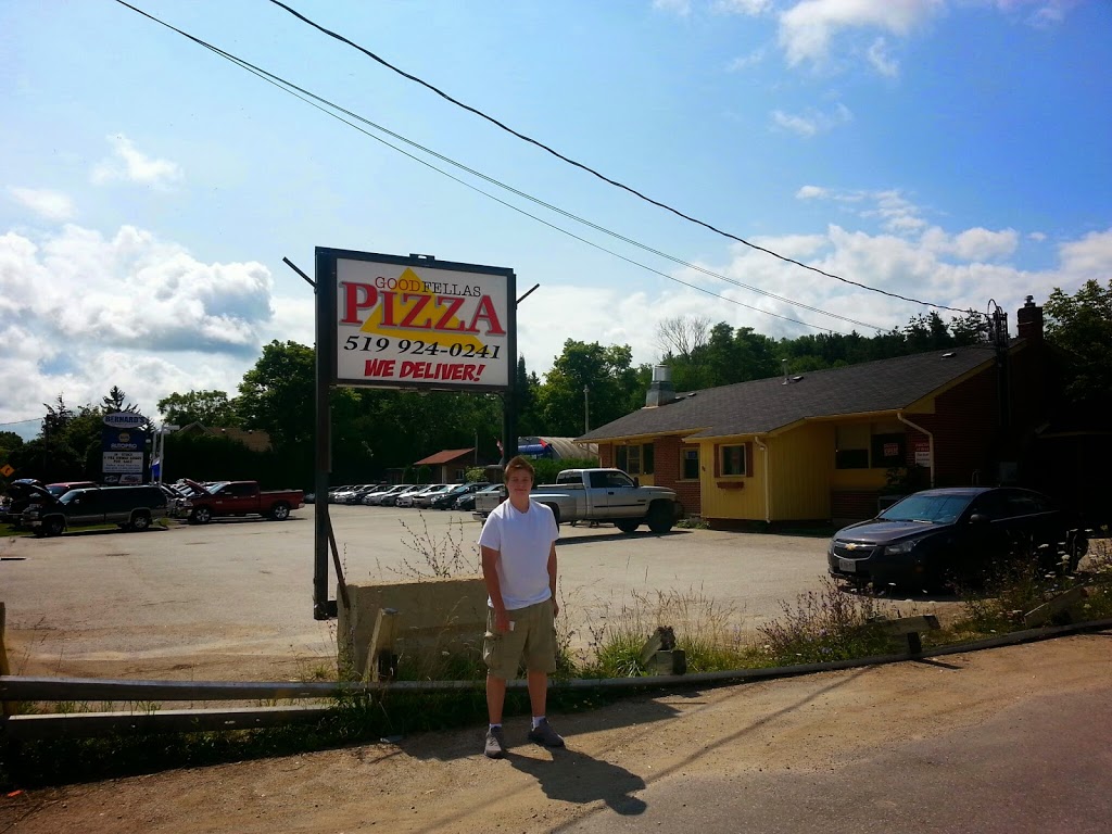 Esso | 114 Sydenham St, Flesherton, ON N0C 1E0, Canada | Phone: (647) 892-5551