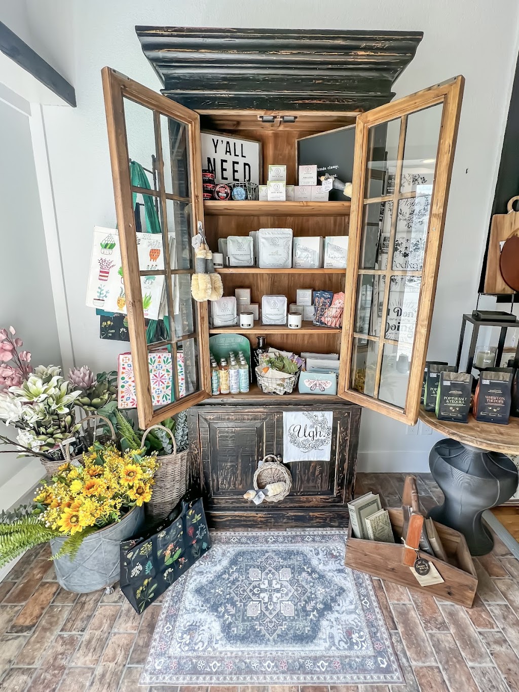 The Gilded Haus Gift Boutique | Box 477, 12327 20 Ave, Blairmore, AB T0K 0M0, Canada | Phone: (403) 753-0826