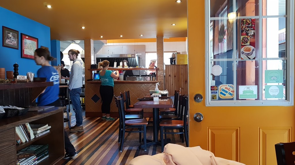 The Crepe House | 2012 Park St, Port Dover, ON N0A 1N0, Canada | Phone: (519) 583-9018