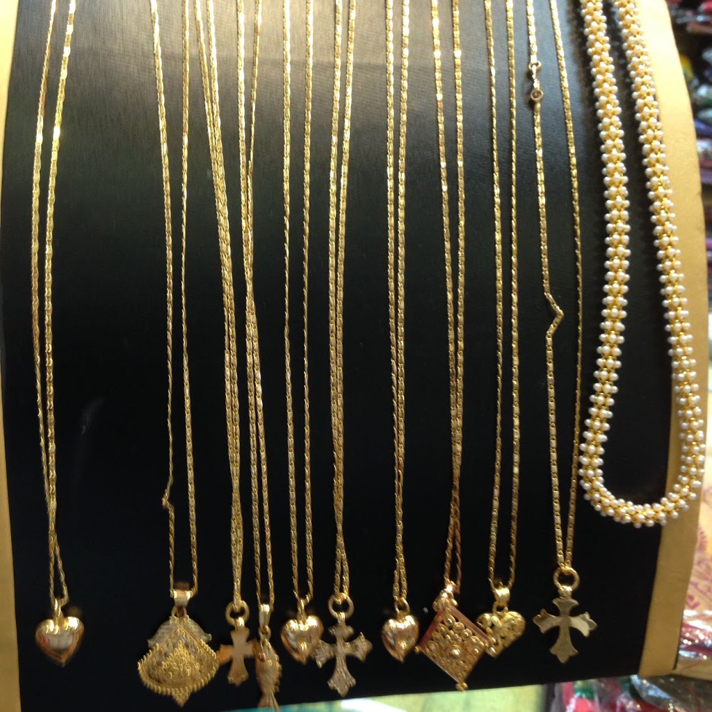 NEW ROYAL FASHIONS | 6055 Steeles Ave E UNIT: C127, Scarborough, ON M1X 0A7, Canada | Phone: (416) 519-1119